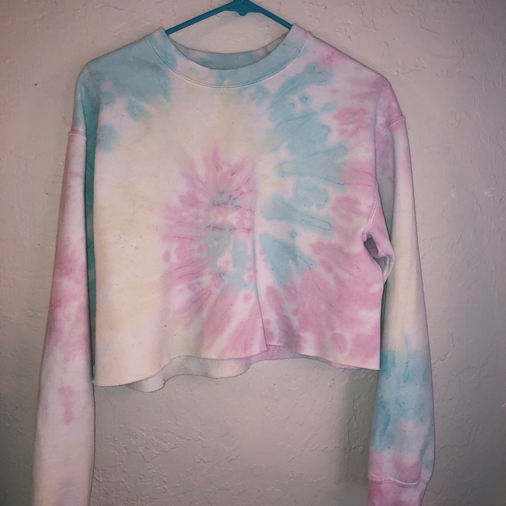 Tie dye cropped sweatshirt